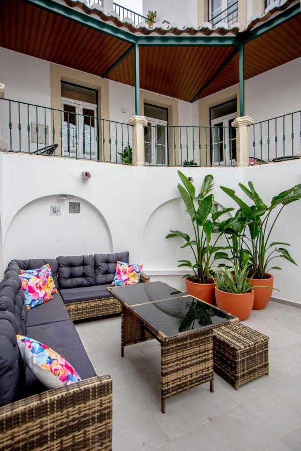 Guest House Jacaranda Faro Bagian luar foto