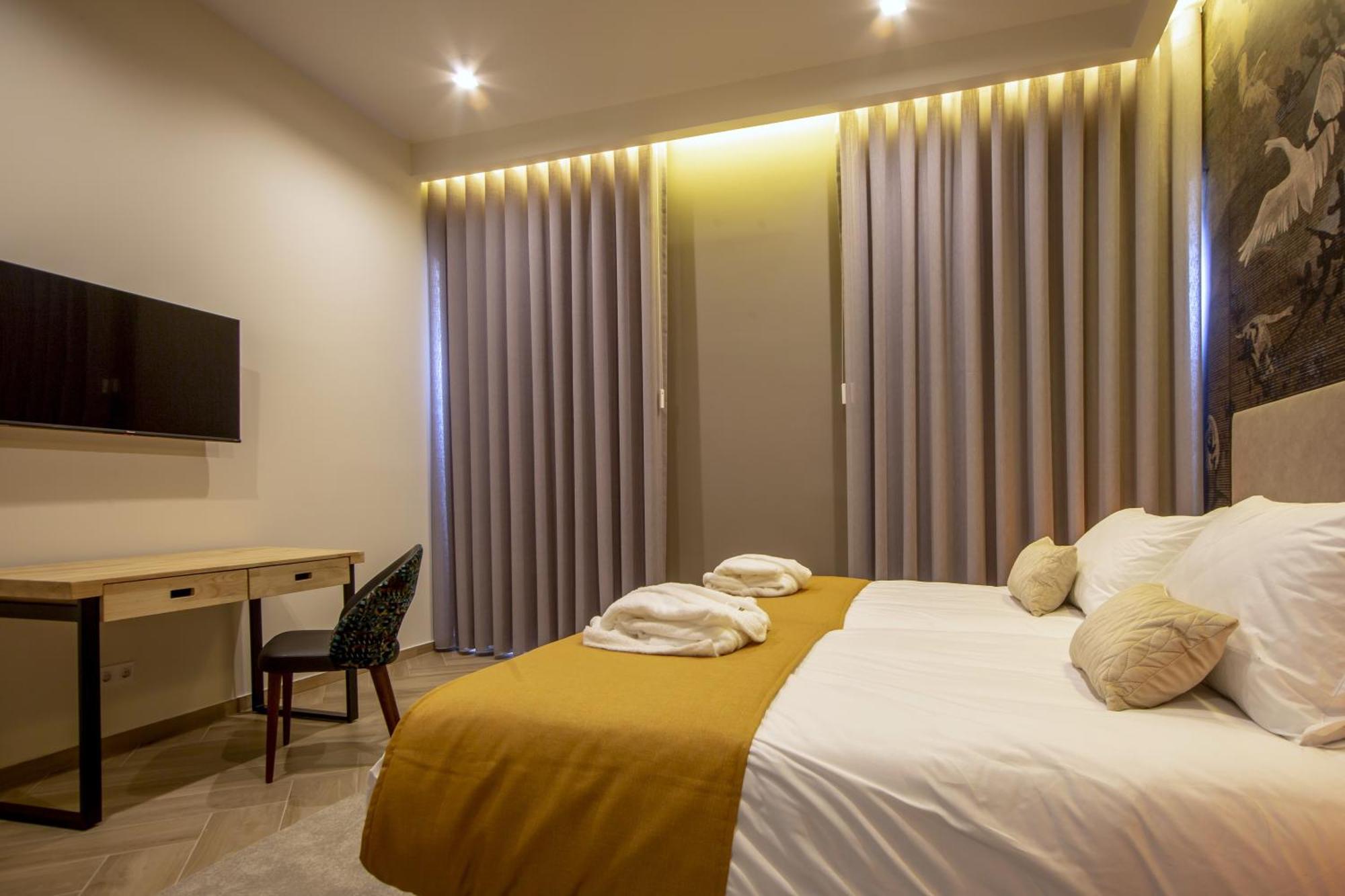 Guest House Jacaranda Faro Bagian luar foto